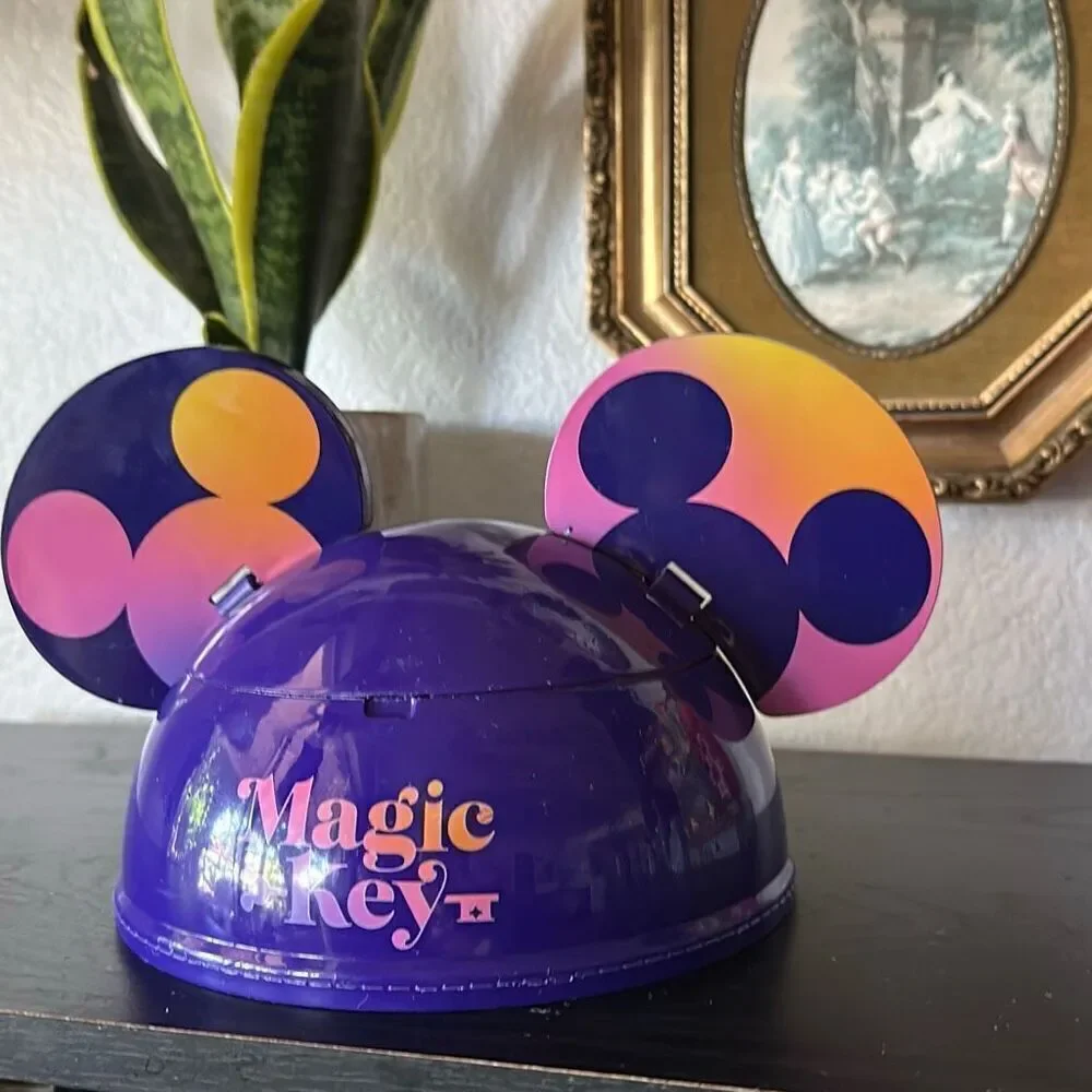 Disneyland Magic Key 2022 Bowl Purple Mickey hat bowl